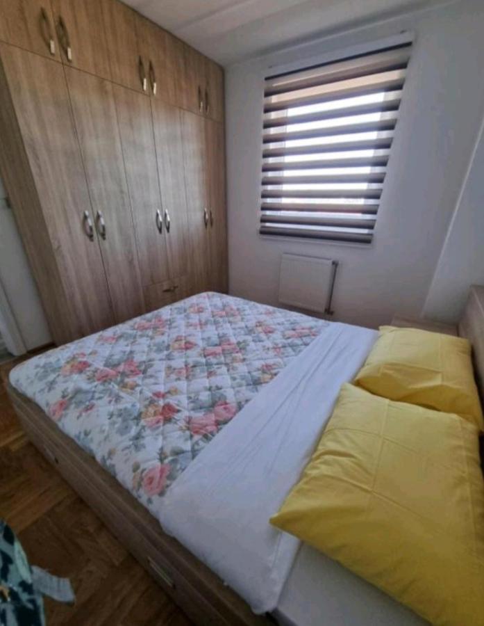 Apartman Moskva Bijeljina Lejlighed Eksteriør billede