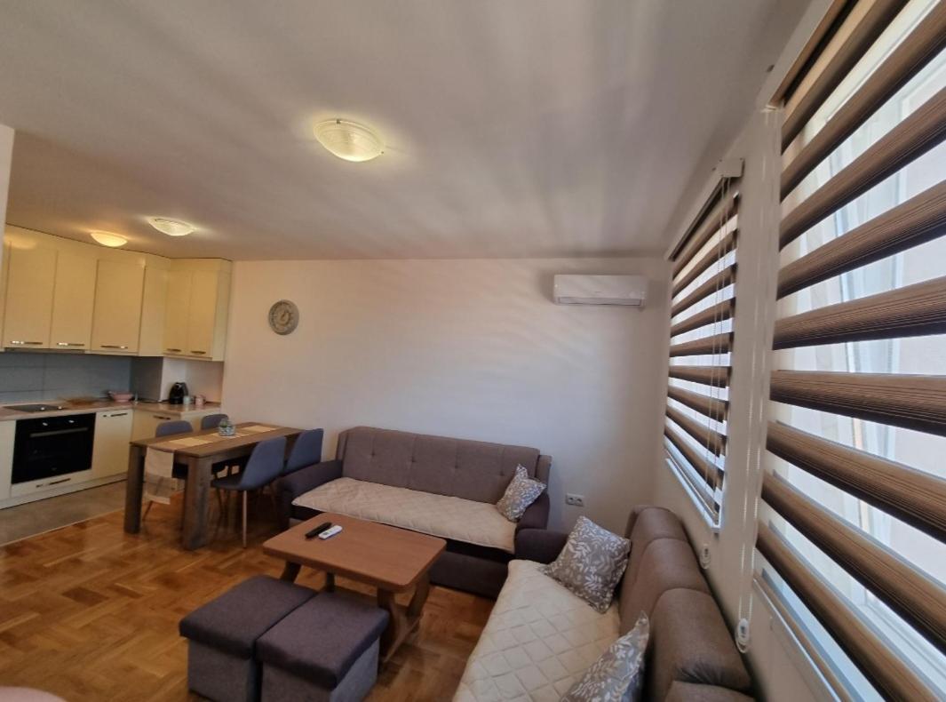 Apartman Moskva Bijeljina Lejlighed Eksteriør billede